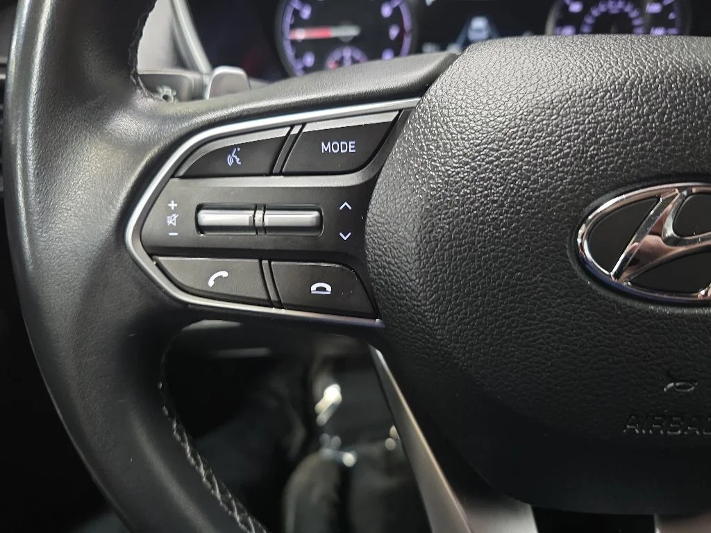 Used 2023 Calypso Red Hyundai XRT image 19