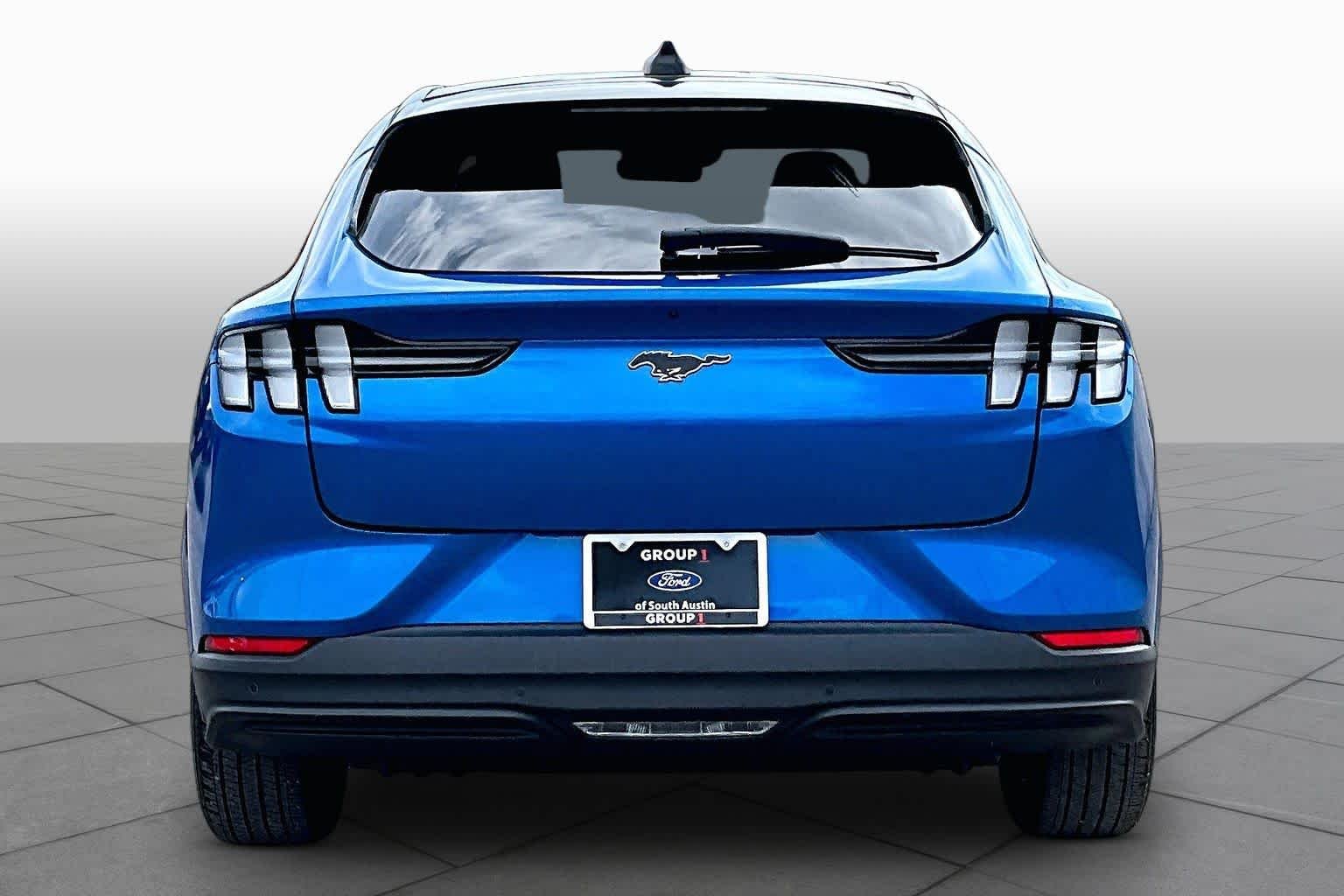 Used 2025 Velocity Blue Metallic Ford Premium image 4