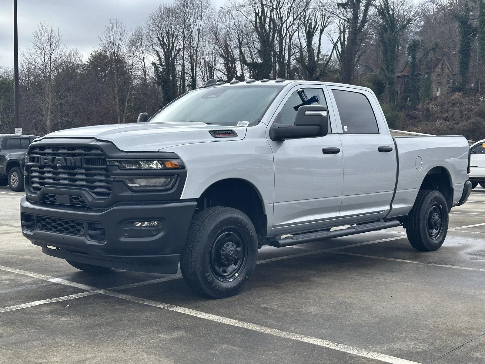 New 2026 Silver Zynith Ram Tradesman image 3