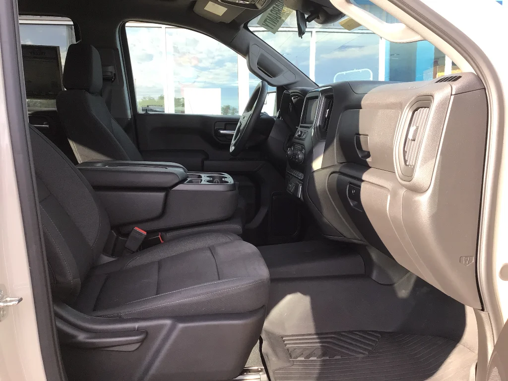 Used 2026 White Sands Chevrolet Custom Trail Boss image 9