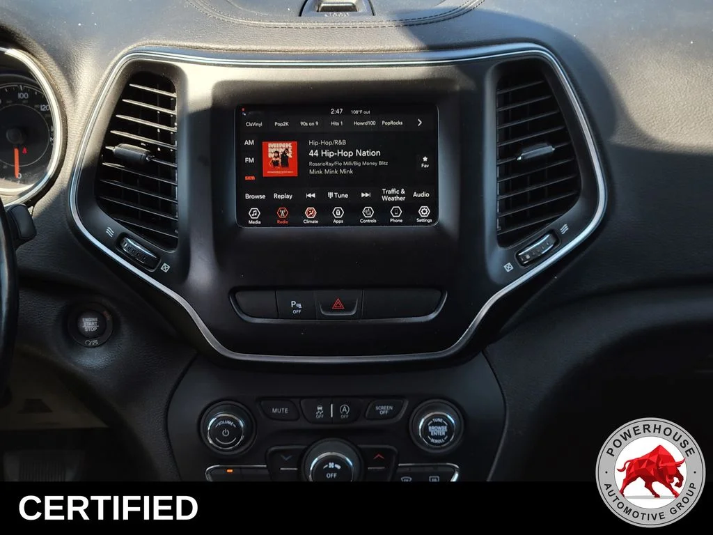 Used 2020 Gray Jeep Latitude Plus image 22