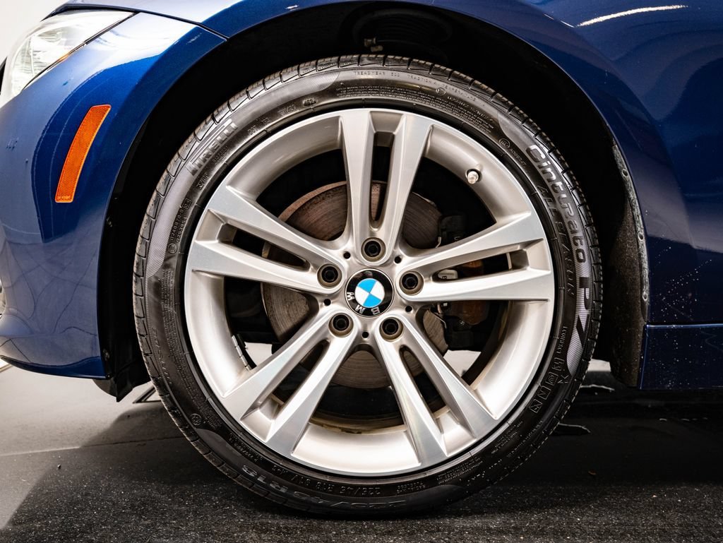 Used 2016 Mediterranean Blue Metallic BMW 328i xDrive image 13