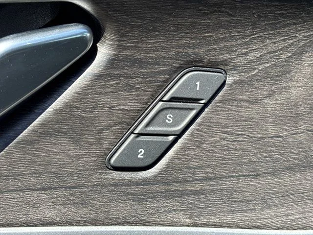 New 2026 Steel Blue Jeep Limited image 18