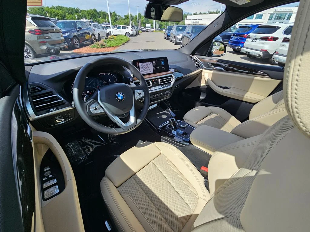 Used 2023 Phytonic Blue Metallic BMW xDrive30i image 23