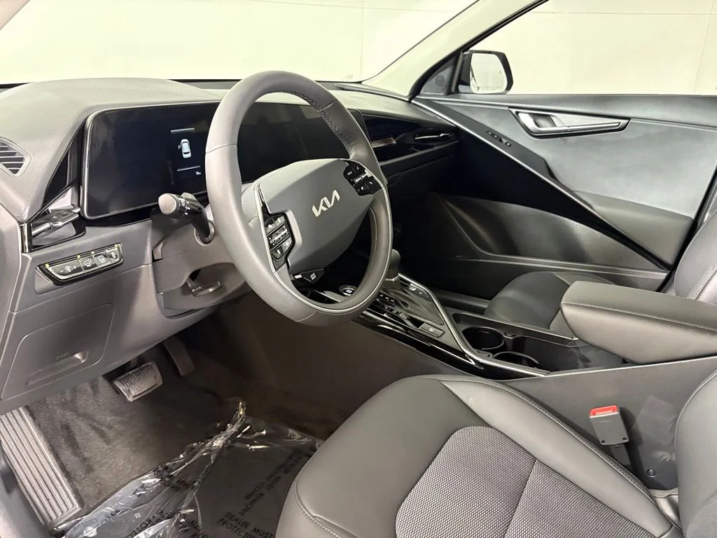 New 2026 Cityscape Green Kia EX image 22