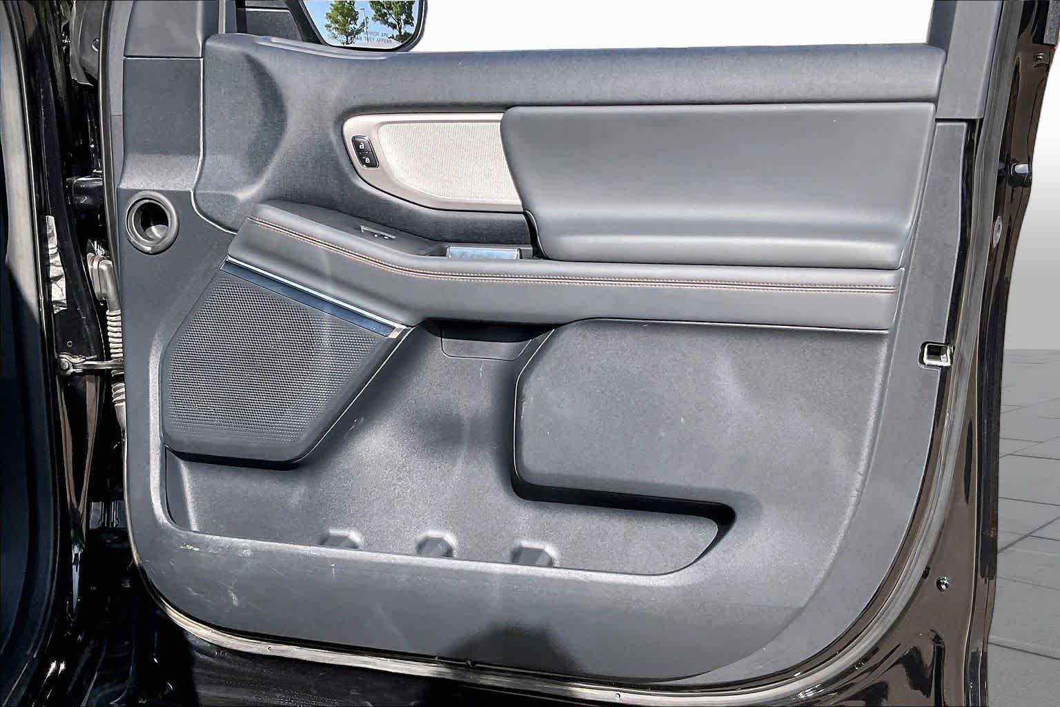 Used 2025 Agate Black Metallic Ford Active image 22