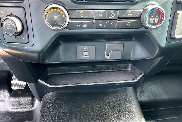 Used 2025 Black Metallic Ford XL image 33