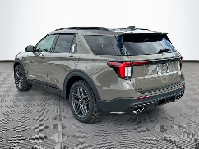 New 2026 Gray Ford ST image 4