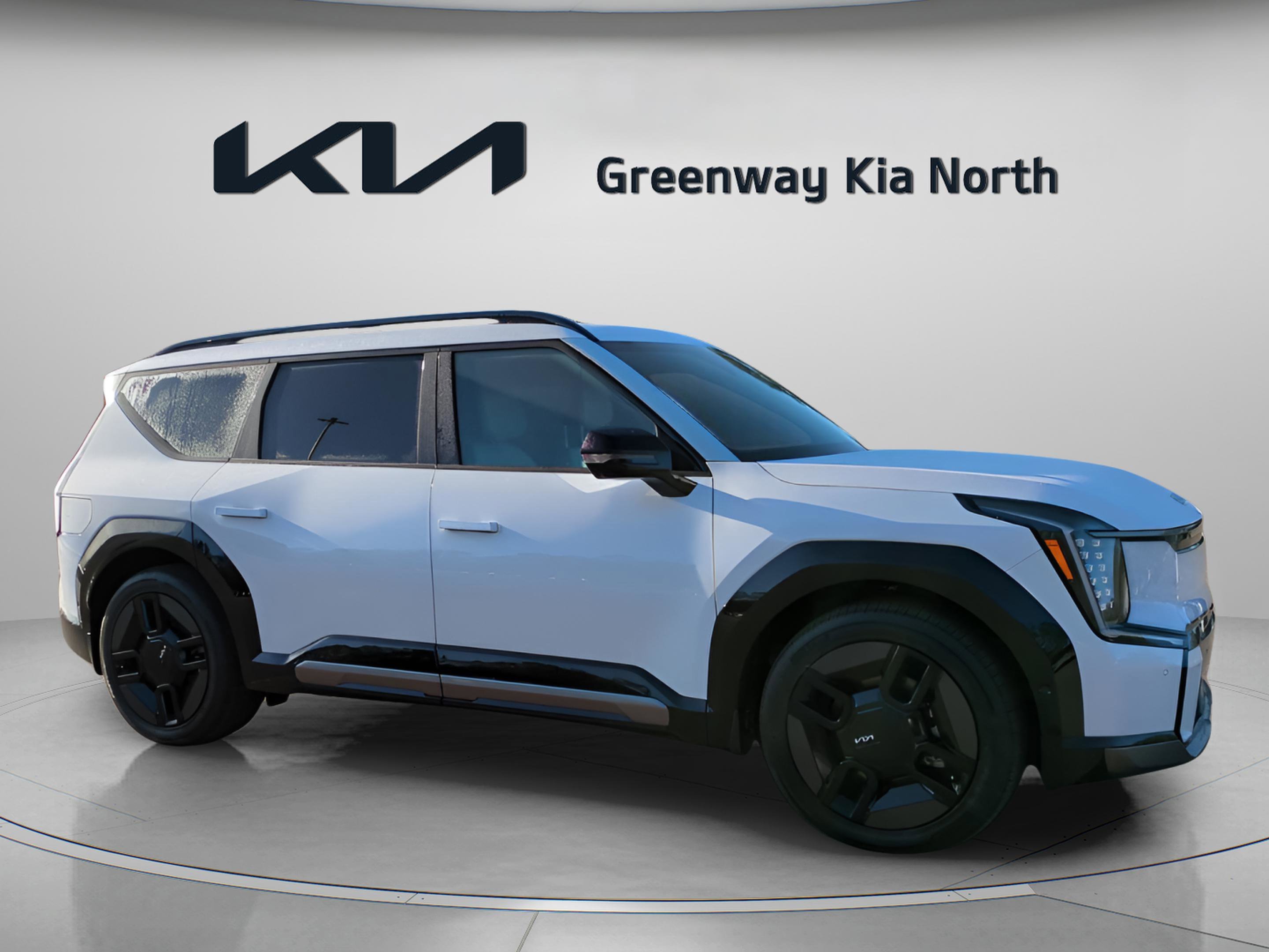 New 2026 Glacial White Pearl Kia GT-Line image 2