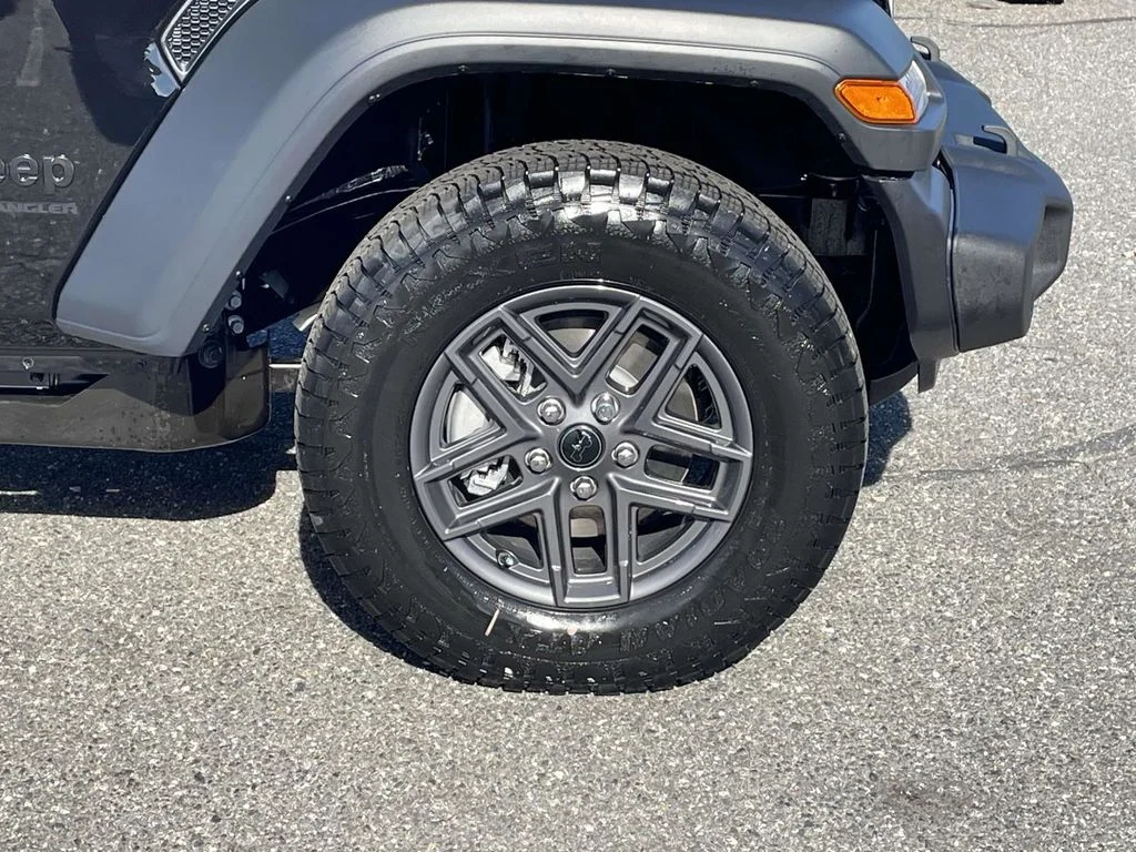 New 2026 Black Clear-Coat Exterior Paint Jeep Sport S image 13