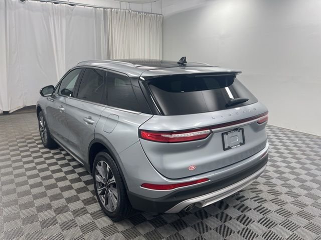 Used 2022 Silver Lincoln Reserve image 6