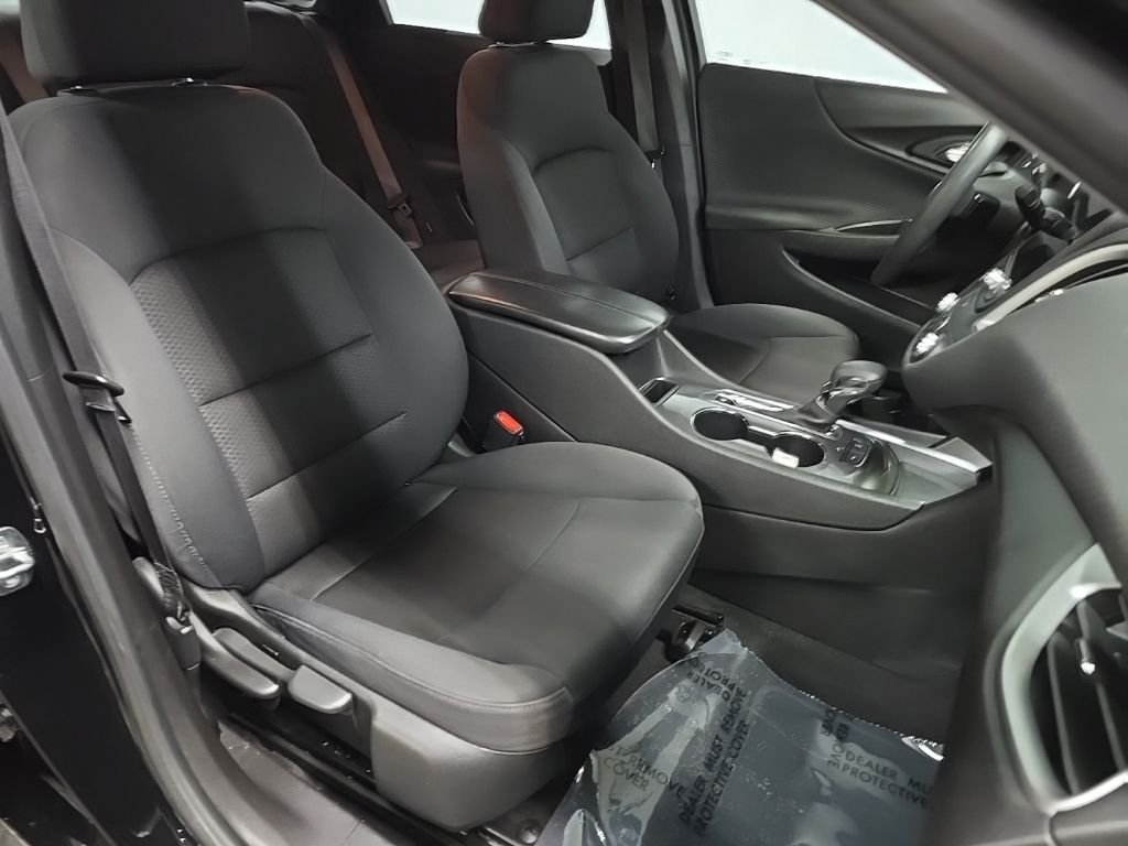 Used 2023 Black Chevrolet LT image 14