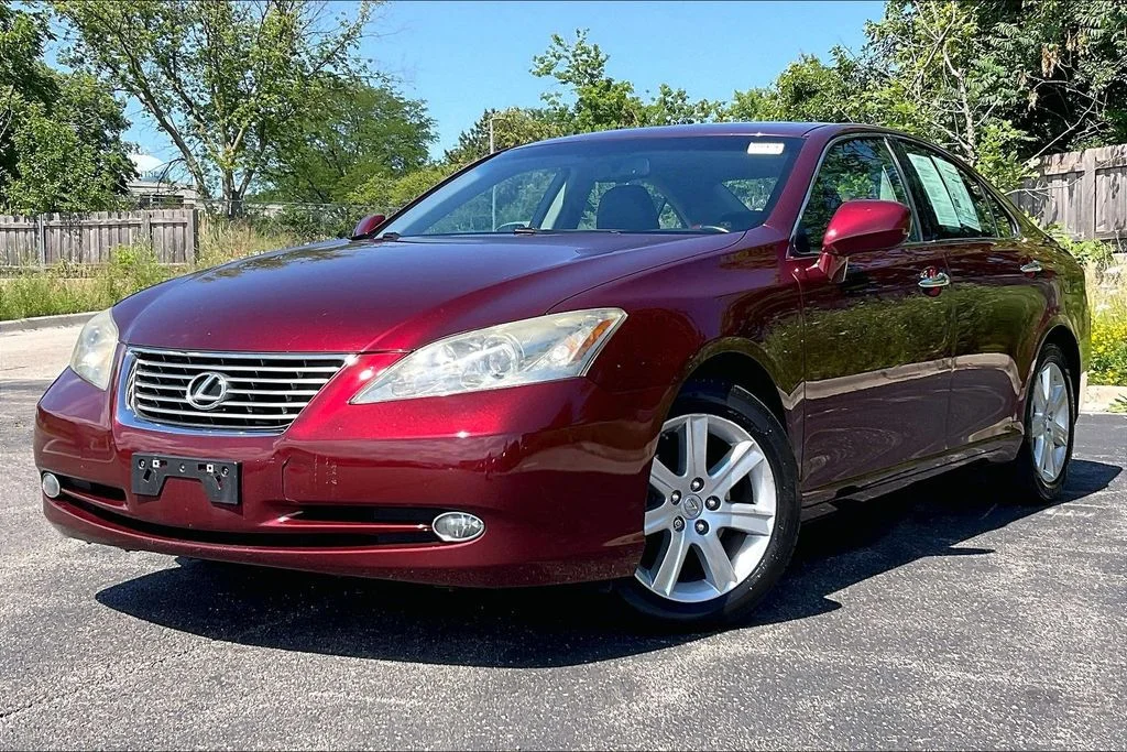 Used 2007 Red Lexus 350 image 12