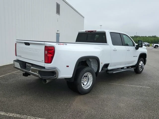 2026 Chevrolet Silverado 3500 HD LT - Photo 7