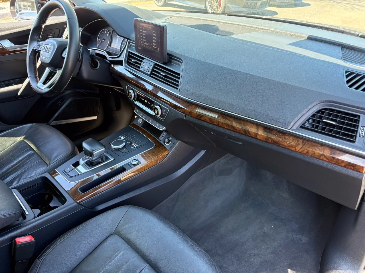 Used 2018 Black Metallic Audi 2.0T Premium Plus image 12