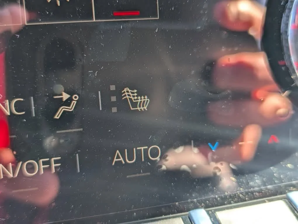 2026 GMC Acadia Elevation - Photo 25