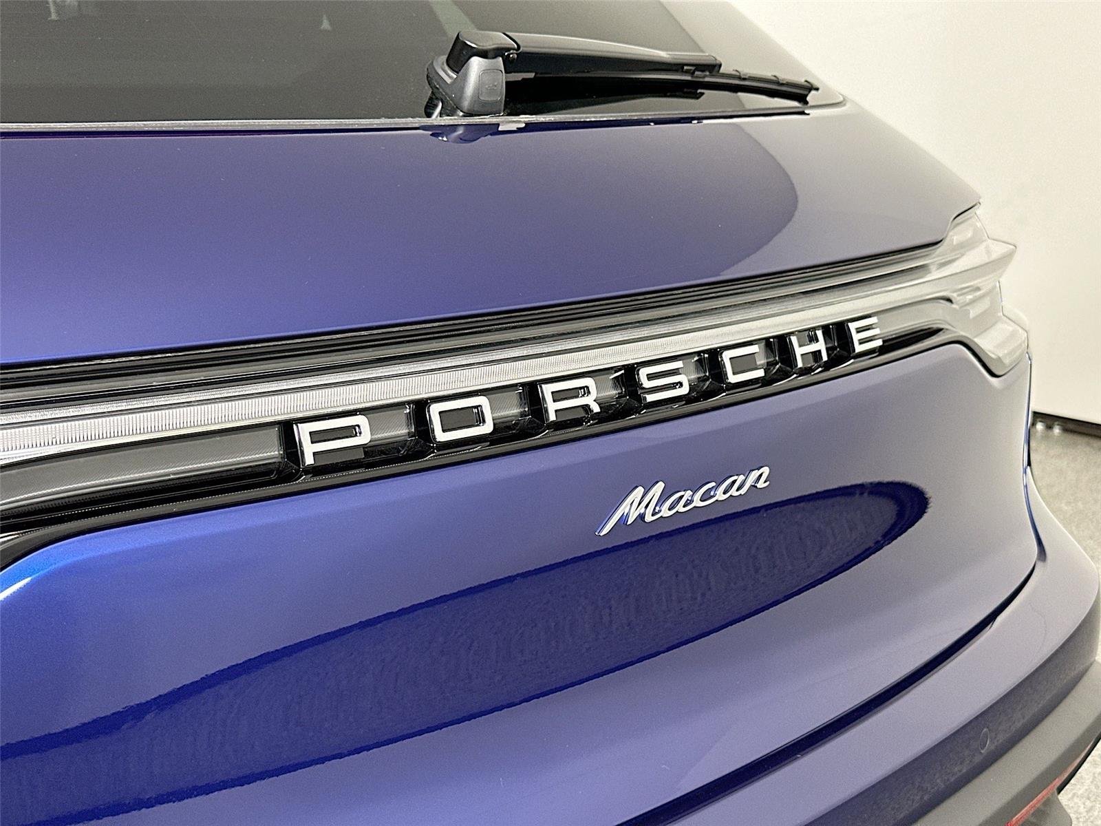 Certified Used 2026 Gentian Blue Metallic Porsche  image 17