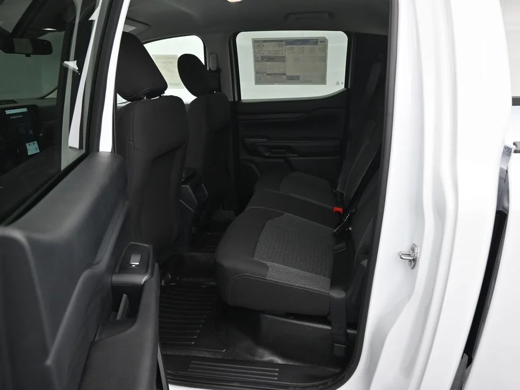 New 2026 Oxford White Ford XL image 17