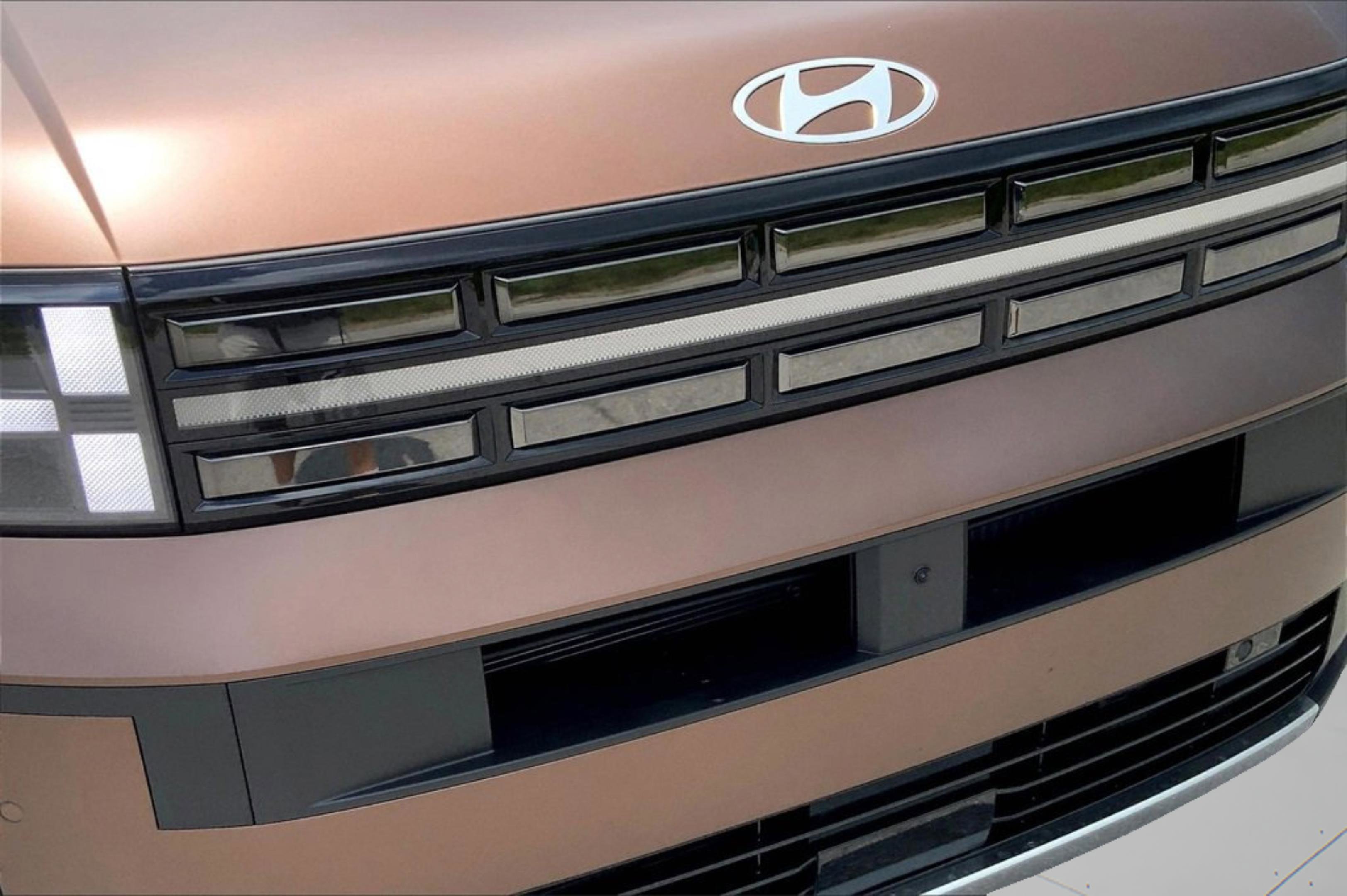 2026 Hyundai Santa Fe Limited - Photo 20