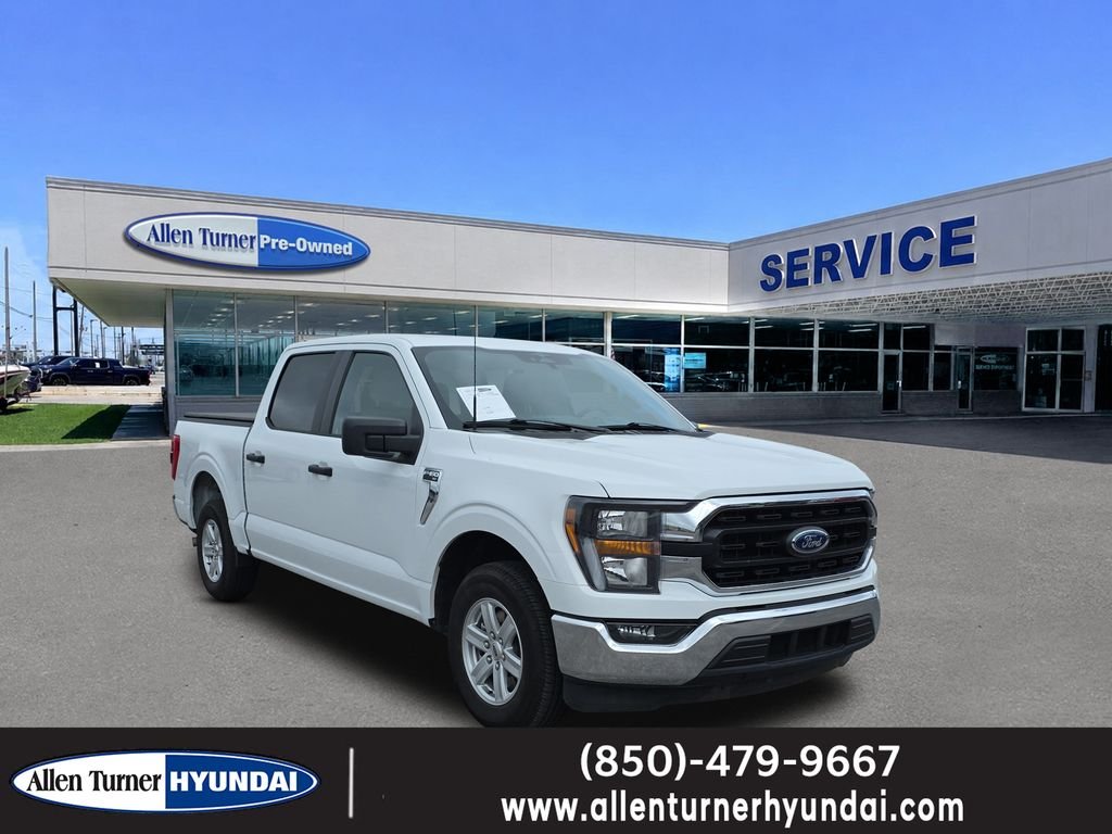 Used 2023 Oxford White Ford XLT image 1