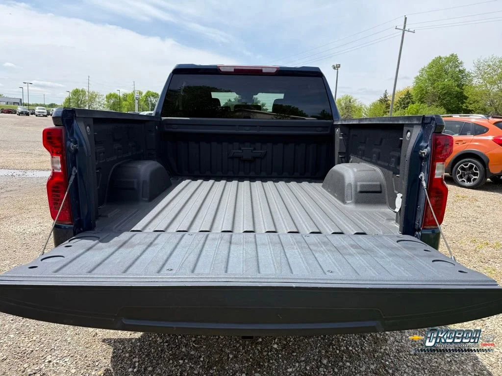 2022 Chevrolet Silverado 1500 LT - Photo 17
