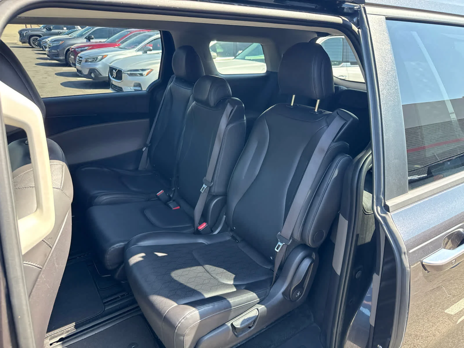 Used 2025 Panthera Metal Kia LXS image 6