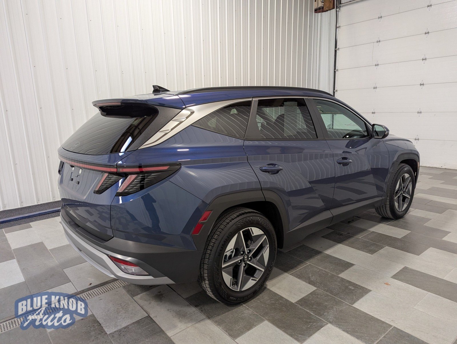 2025 Hyundai Tucson SEL Convenience photo 4