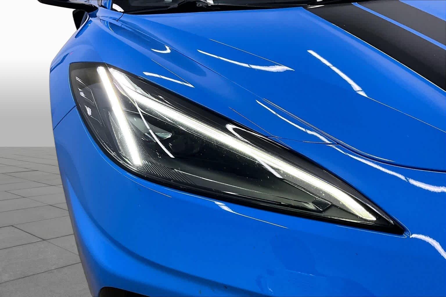 Used 2021 Rapid Blue Chevrolet 2LT image 25