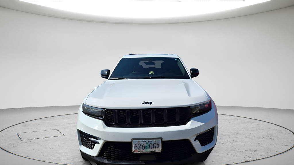 Used 2025 Bright White Clearcoat Jeep Limited image 8