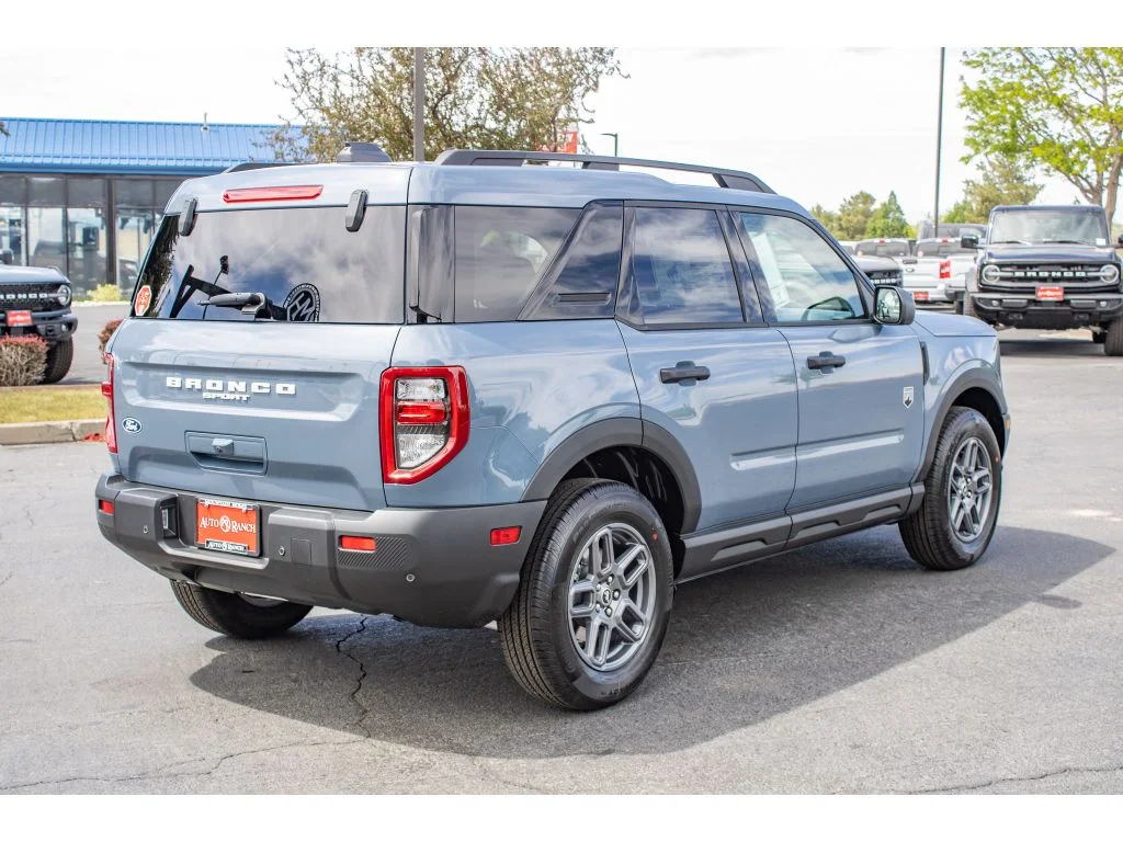 New 2026 AZURE GRAY METALLIC Ford Big Bend image 8
