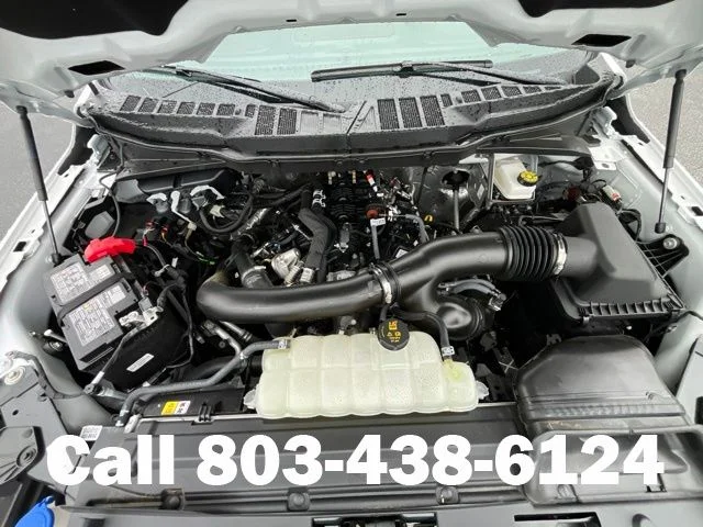 Used 2025 Oxford White Ford XLT image 33
