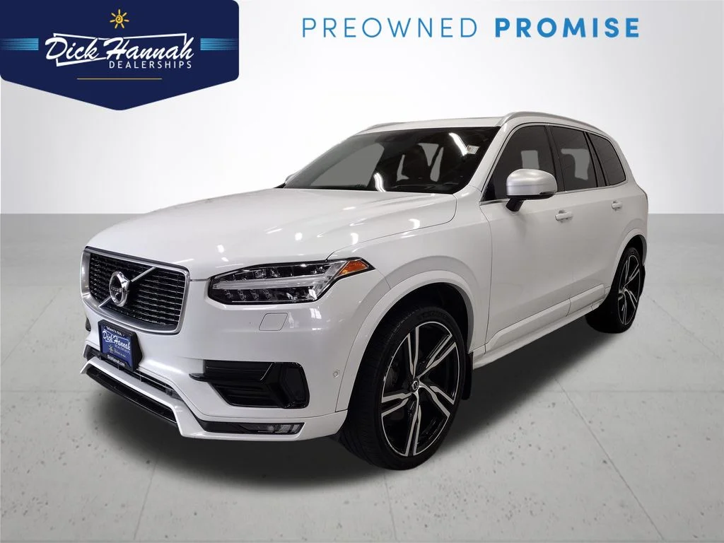 Used 2019 White Volvo T6 R-Design image 1