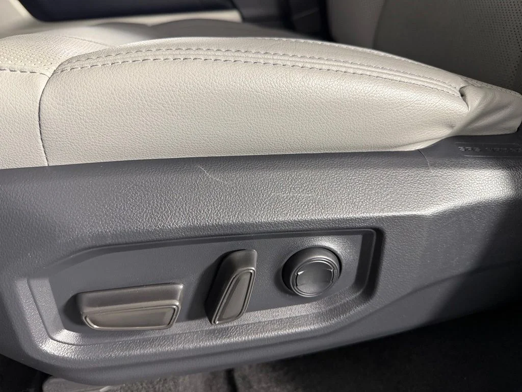 Certified Used 2023 Silver Toyota SR5 image 23