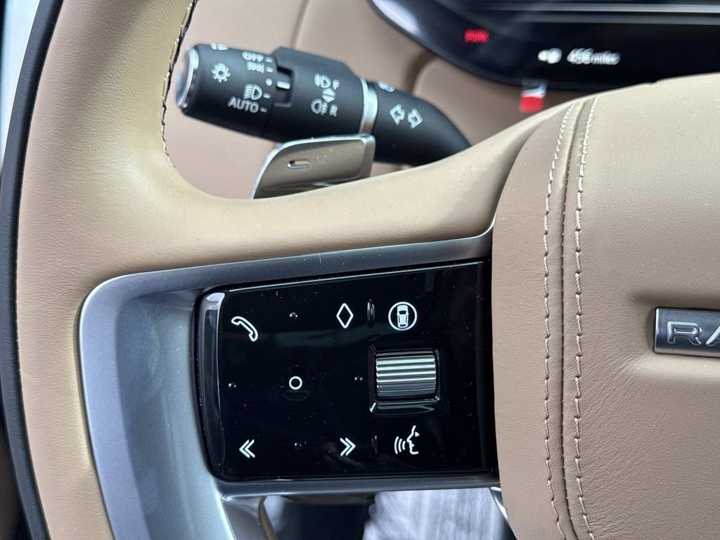 2025 Land Rover Range Rover SE - Photo 28