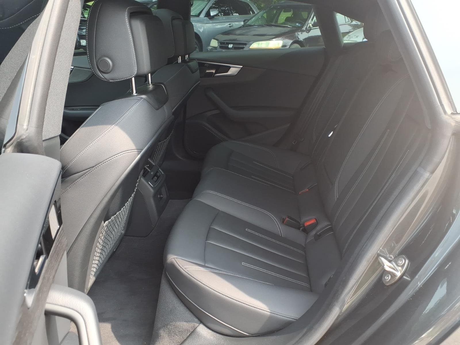 Used 2023 Daytona Gray Pearl Effect Audi S line Premium image 20