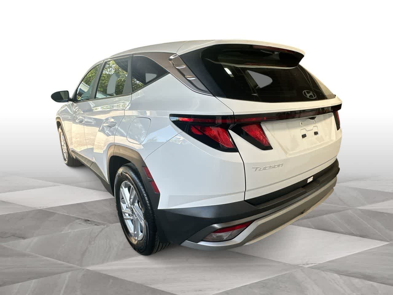 2026 Hyundai Tucson SE - Photo 6