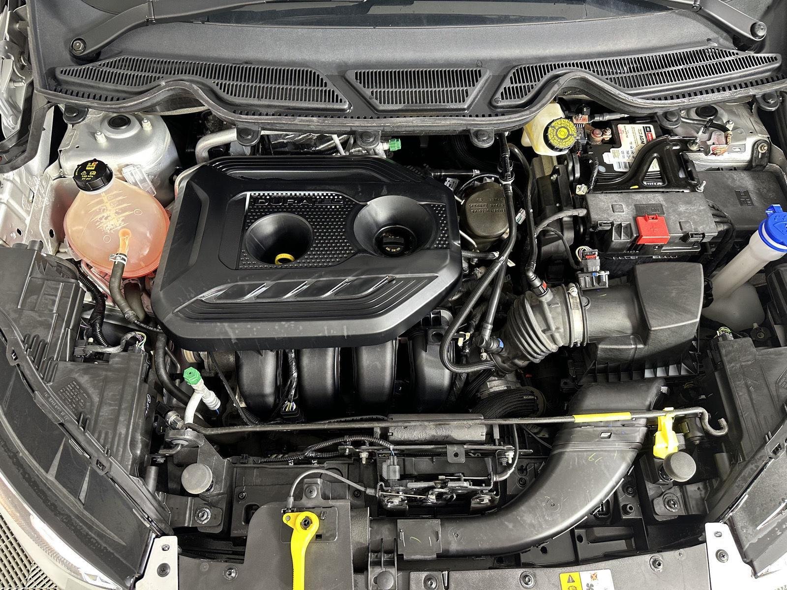 Used 2022 Moondust Silver Ford SE image 11