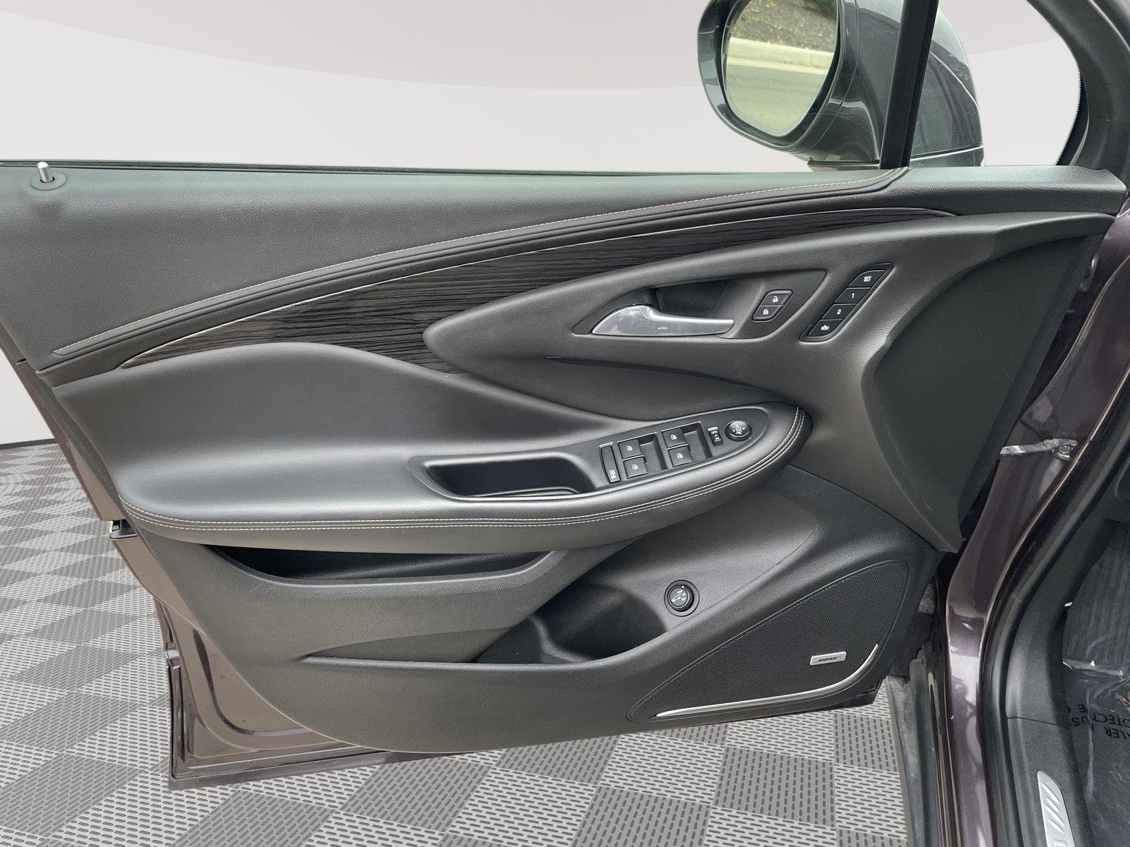 Used 2017 Midnight Amethyst Metallic Buick Premium II image 20