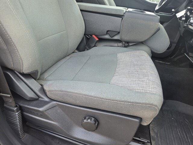 Used 2023 WHITE FORD XLT image 31