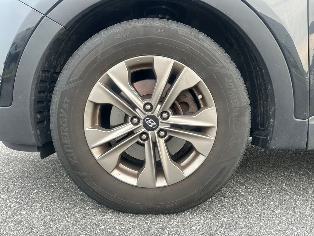 Used 2016 Twilight Black Hyundai 2.4 Base image 34