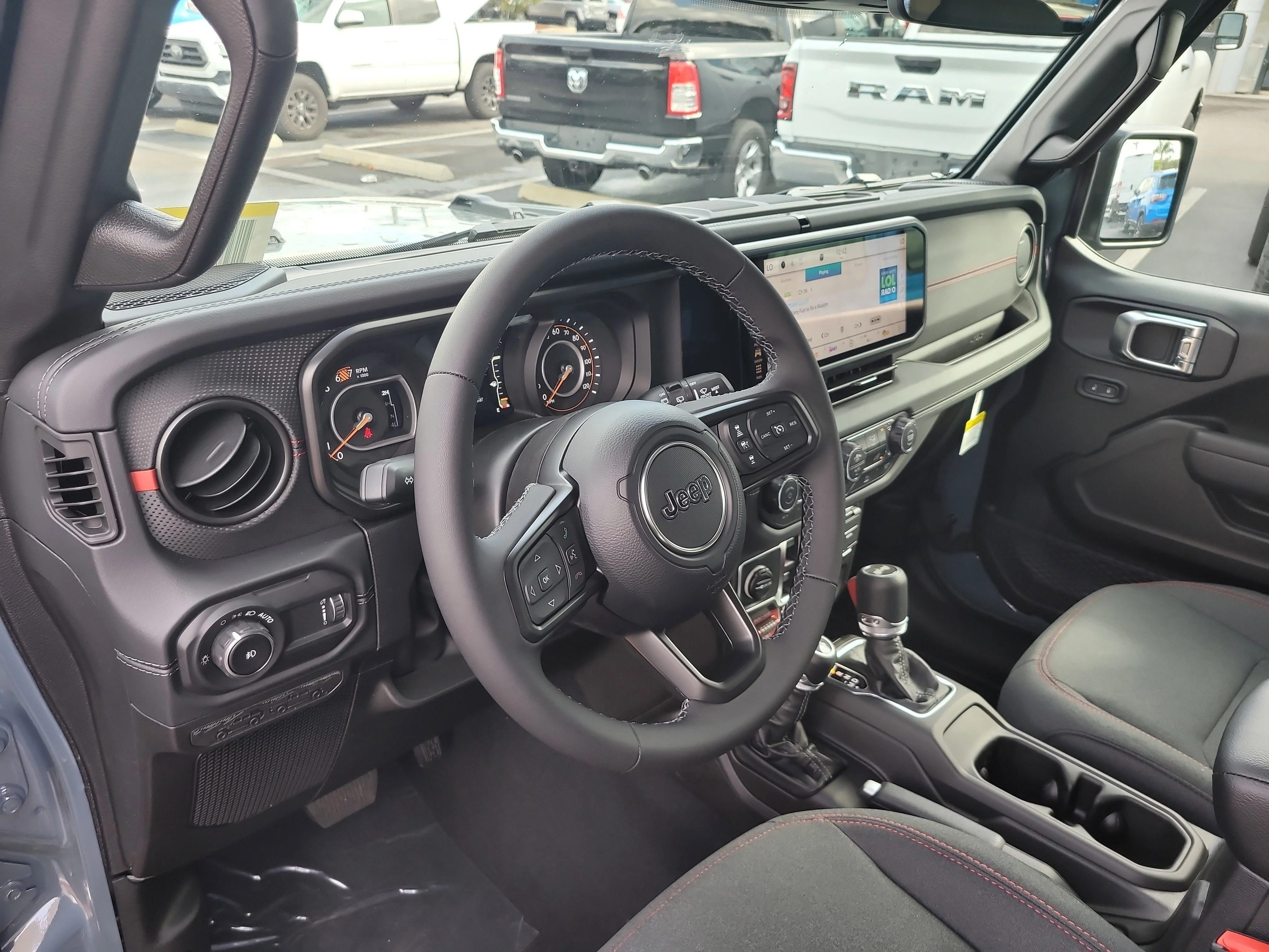 New 2026 Anvil Clearcoat Jeep Rubicon image 14