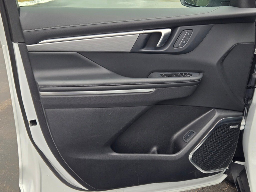2025 Buick Enclave Preferred - Photo 22