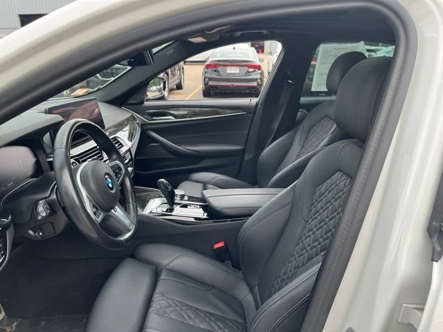 Used 2023 Alpine White BMW 540i xDrive image 12