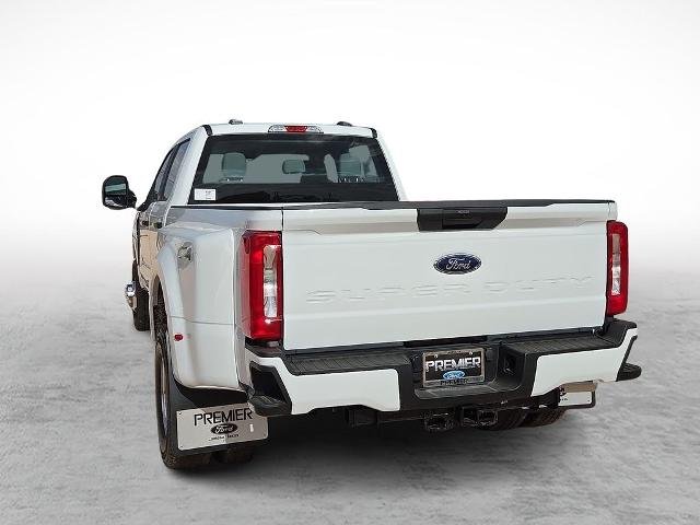 New 2026 Oxford White Ford F-350® XL image 33