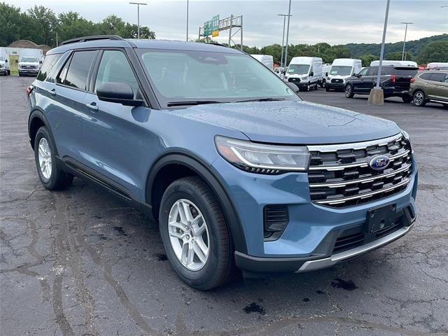 New 2026 Vapor Blue Metallic Ford Active image 39