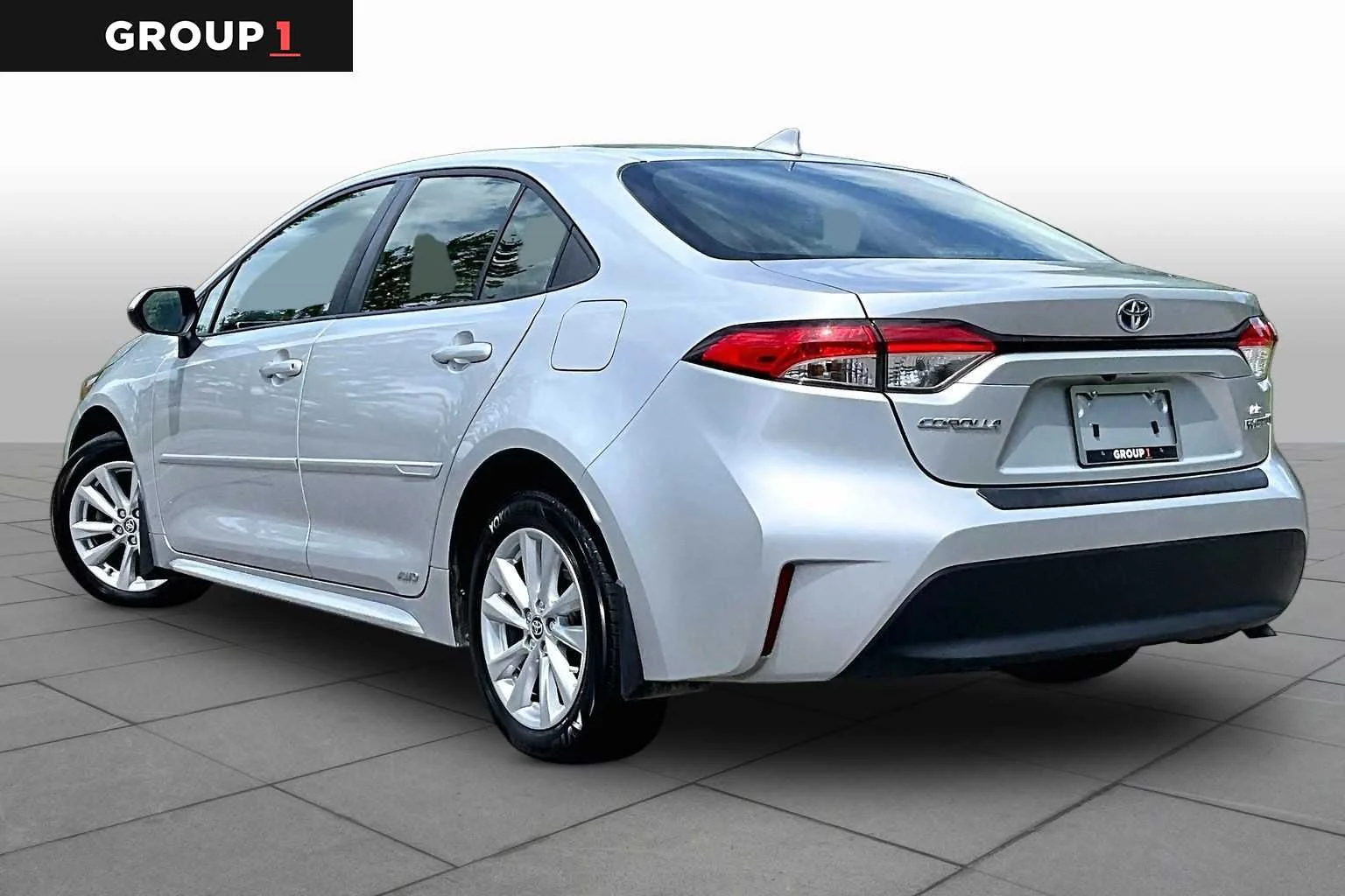 Used 2023 Classic Silver Metallic Toyota Hybrid LE image 12