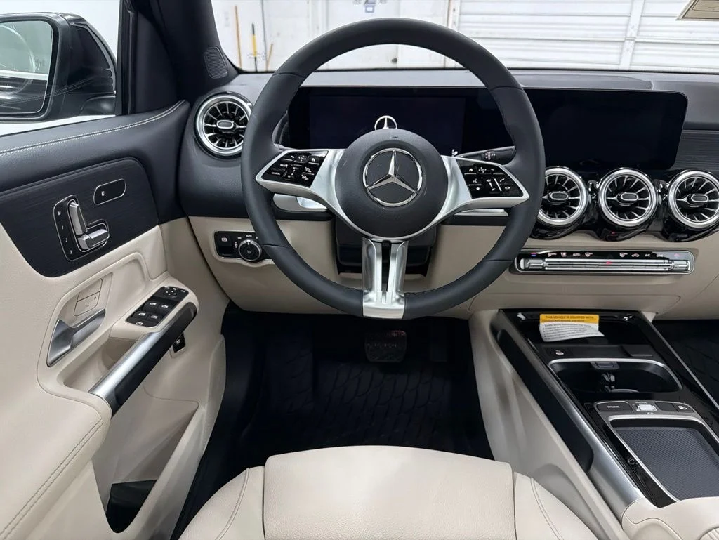 New 2026 Black Mercedes-Benz GLB 250 image 20