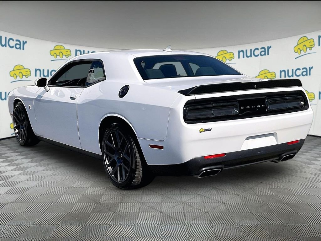 Used 2019 White Dodge R/T Scat Pack image 4