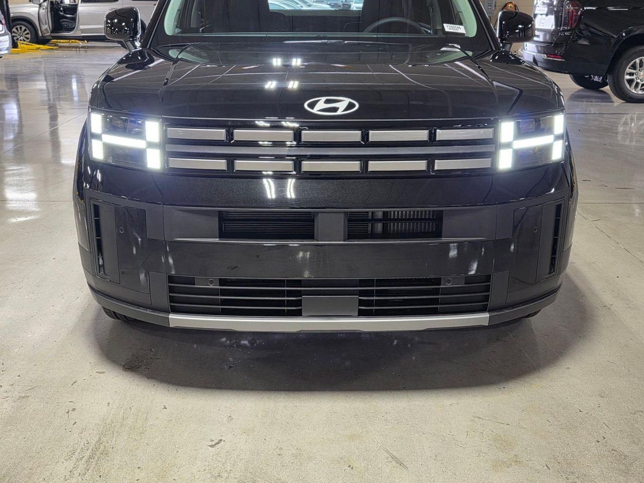 New 2026 Phantom Black Hyundai SEL FWD image 9