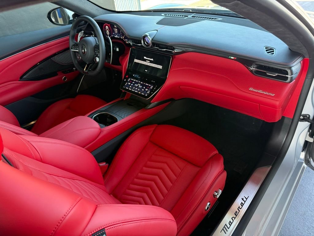 New 2026 Bianco Astro Maserati  image 14